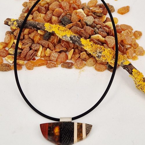 Collier Bernstein + Holz
